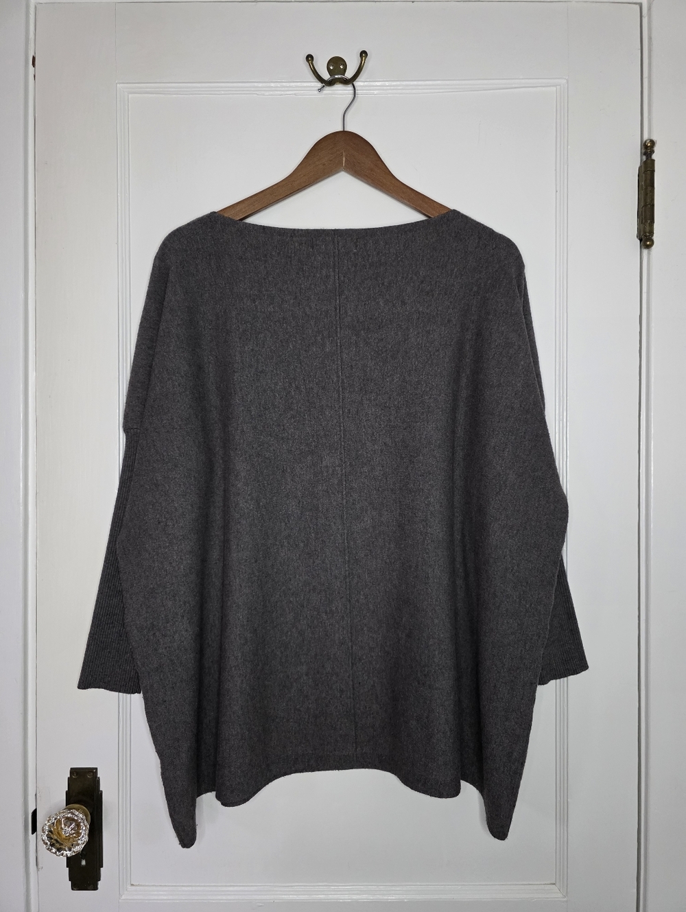 Orange Fashion Village Poncho Sweater – Approximate Size L – Gray - Picture 4 of 5